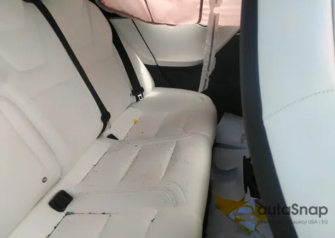 2019 Tesla Model S 100D/Long Range/P100D/Performance from USA, damaged, VIN 5YJSA1E42KF332002